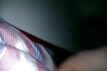 Egy fehér kurva két maturepina hatalmas bandurájú fekete közé szorul.