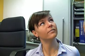 Botrány néger dákó a péniszen.