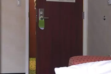 CUMSHOT ON PUSSY. farok a punciban