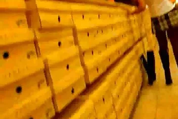 Törülközőre gigafasz írt.